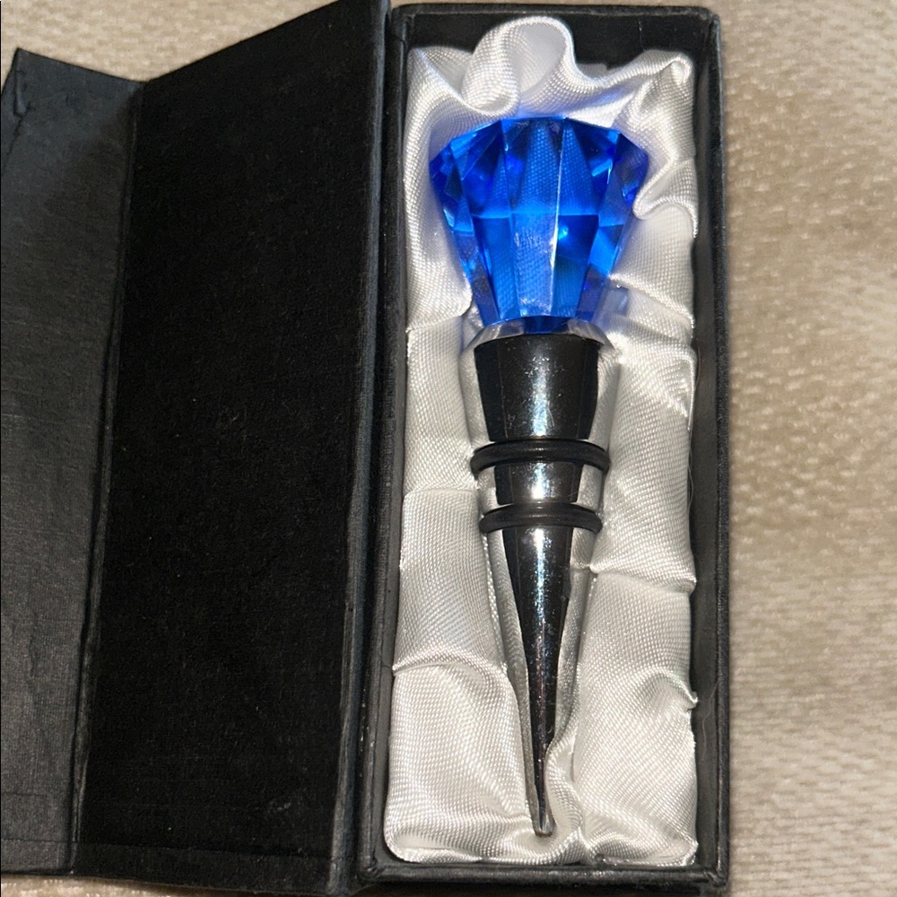 Blue Crystal Wine Bottle Stopper